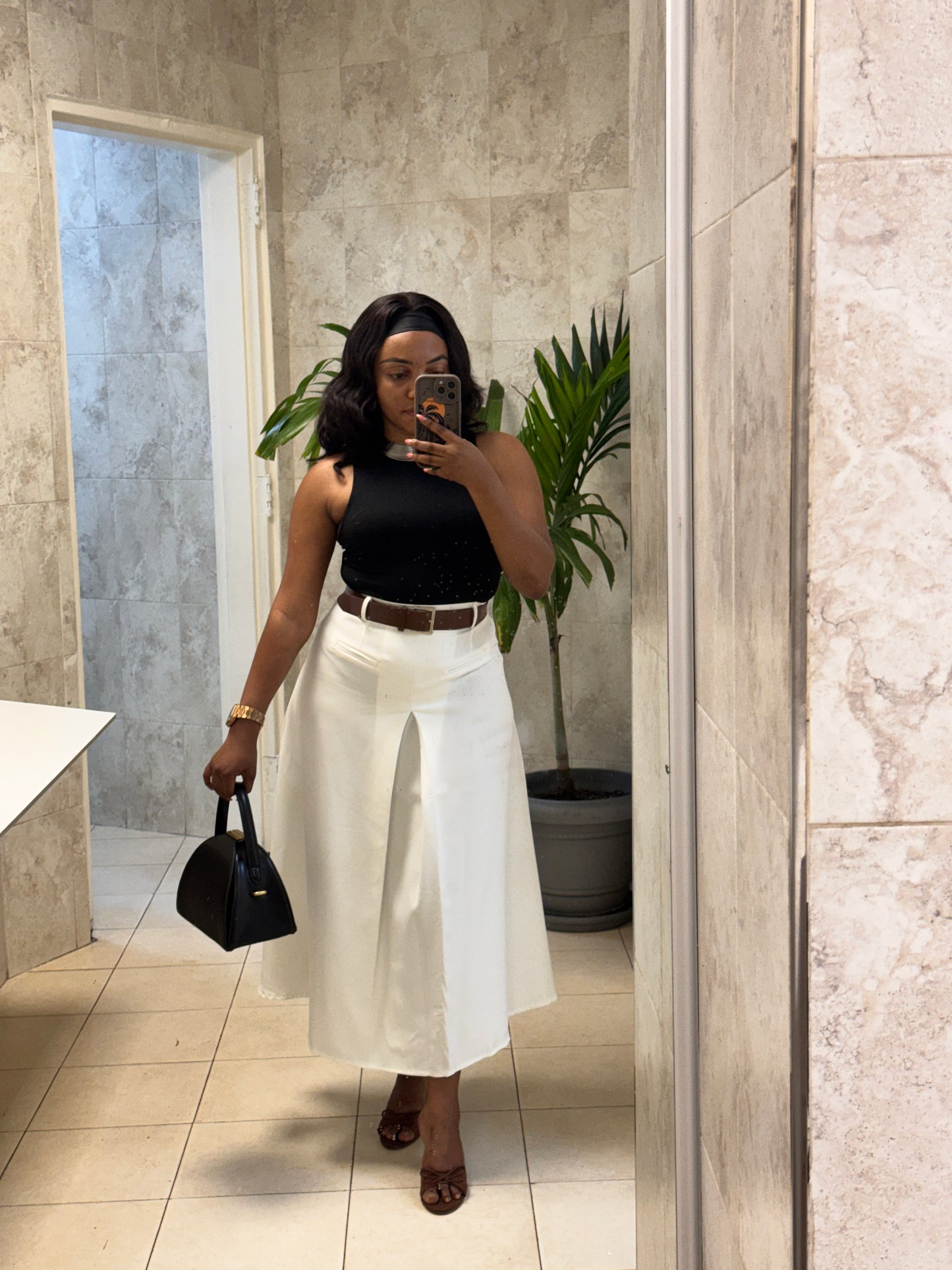 Jupe ZaBa en V avec ceinture