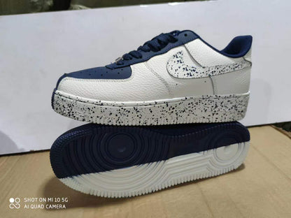 Nike Air Force One bi-color