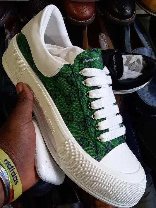 Alexander McQueen vs Gucci